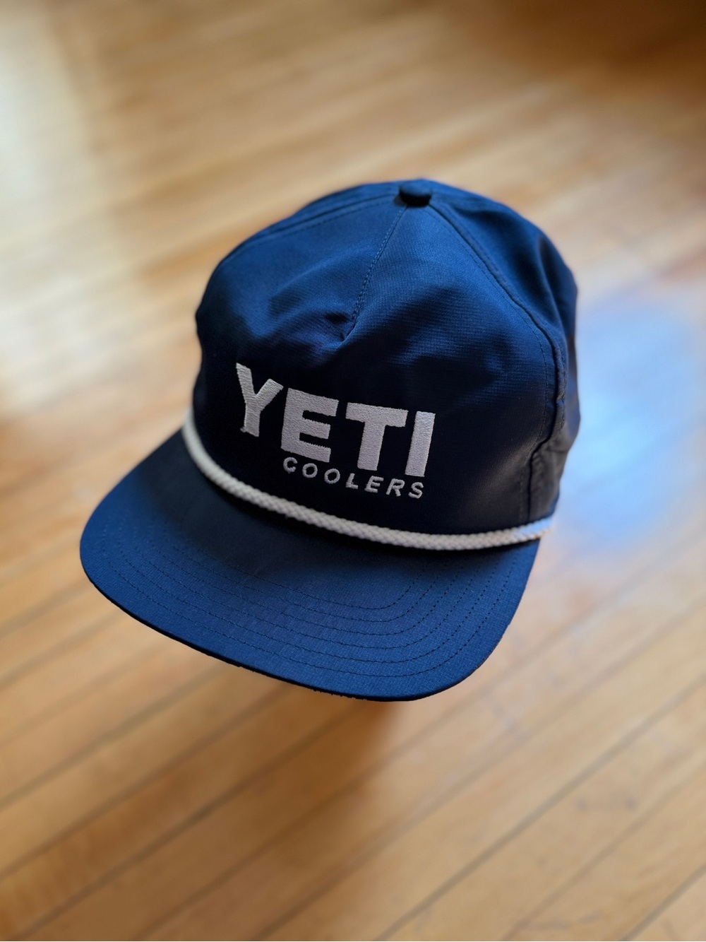 NWOT Yeti Coolers Mid Pro Flat Brim Rope Unisex Navy Blue Hat Sz. OS
